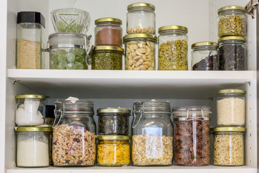 Slow Life – ökologische und einfache Ideen im „Less Waste“-Stil für den täglichen Gebrauch zu Hause, bei der Arbeit und in der Schule