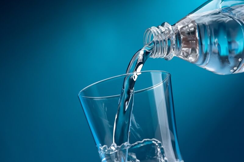 Wasser ist ein wesentlicher Bestandteil jeder Ernährung