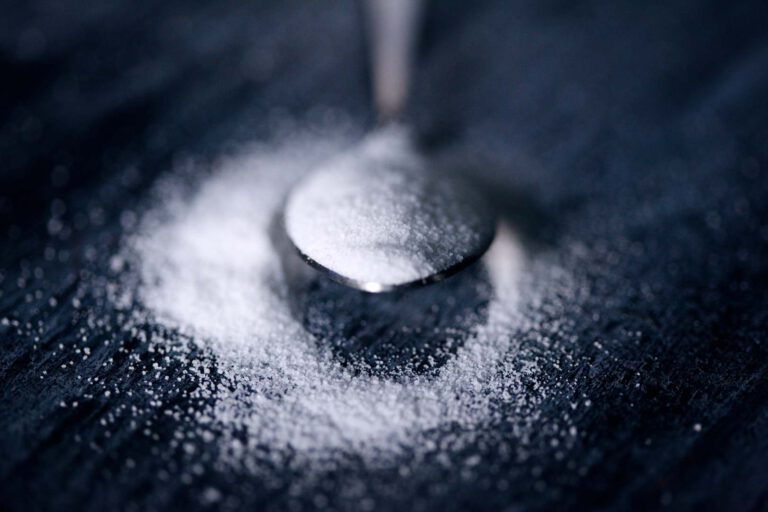 Wie wirkt sich Zucker auf unseren Körper aus und womit können wir ihn ersetzen?