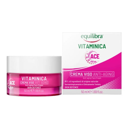 Drei EQUILIBRA Cremes und ein gratis Tonic in einem Set, sichtbare Verpackungen und Text auf den Produkten