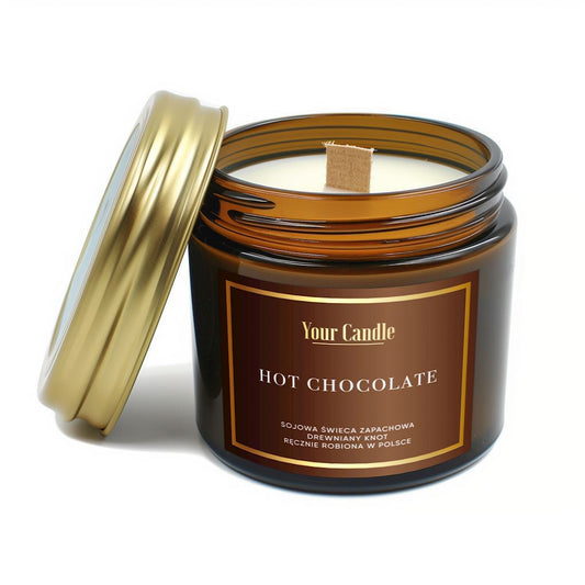 Soy Wachskerze für heiße Schokolade Duft, 120 ml, von YOUR CANDLE, zeigt die brennende Kerze in einem Glasbehälter.