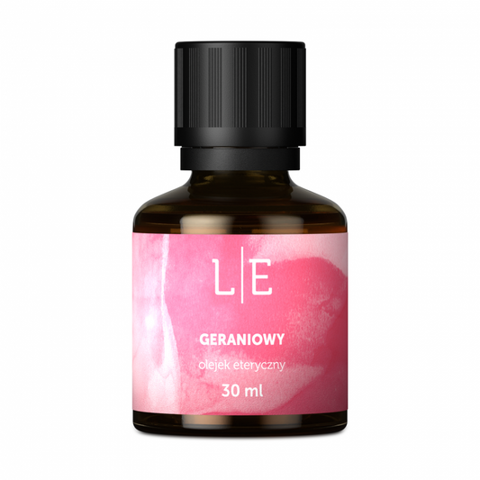 Ätherisches Geraniumöl von LIFEESSENCE by Yango in 30 ml Flasche, naturbelassen und aromatisch, sichtbar in der Flasche