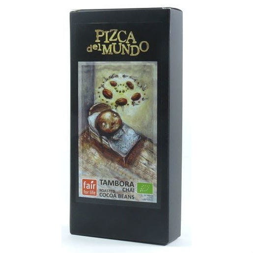 Geröstete Kakaobohnen mit Tambora-Gewürzen von PIZCA DEL MUNDO, BIO, in 100g Verpackung, sichtbar in der Packung.