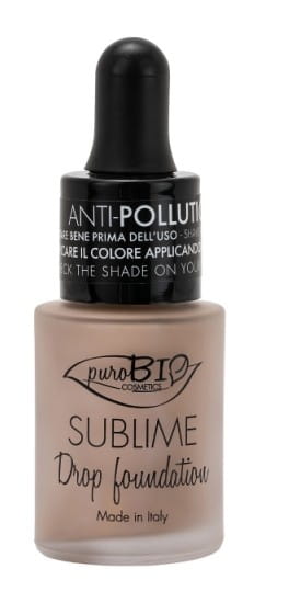 Bioglo Drop 05Y Eco Care Foundation von Purobio in einer Flasche, cremige Textur, natürliche Farbnuance, ideal für makelloses Make-up
