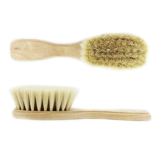 Babyhaarbürste mit Ziegenborsten von STARMANN, weiche Bürste für zarte Babyhaare, ergonomischer Griff, natürliche Ziegenborsten.