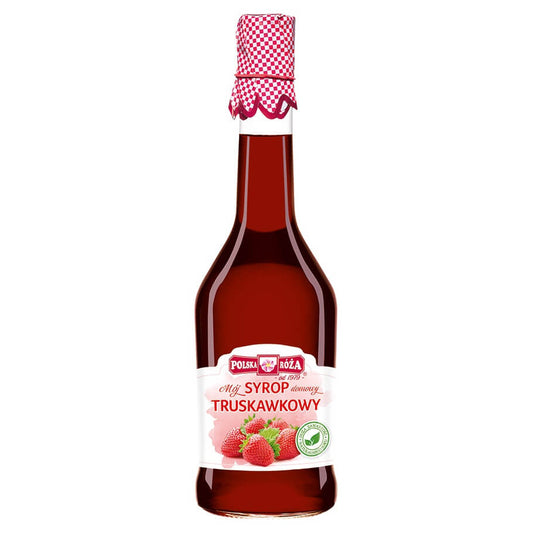 Erdbeersirup in 500 ml Flasche von POLSKA ROŻA, zeigt die flüssige Erdbeer-Zubereitung mit roter Farbe.