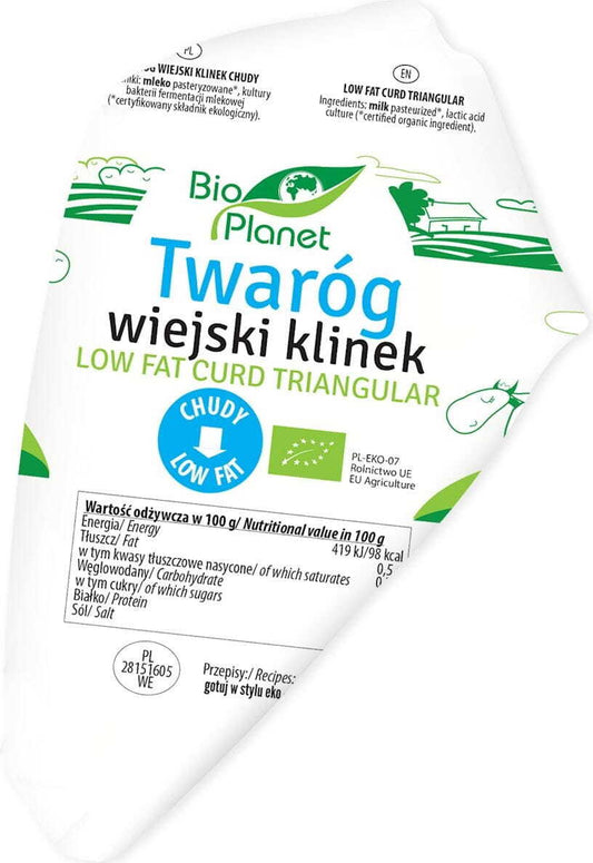 Hüttenkäsekeil mager BIO PLANET, ca. 300 g, in einer weißen Verpackung, sichtbar auf dem Bild.