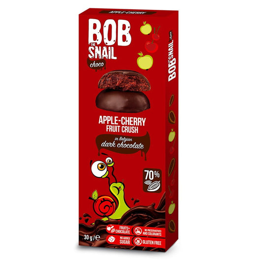 Apfel-Kirsch-Snack von BOB SNAIL mit dunkler Schokolade, 30 g, close-up der Fruchtmischung und Schokoladenschicht