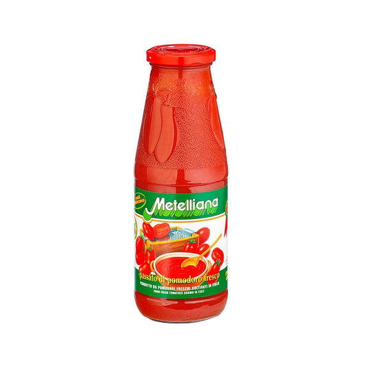 Geraspelte geschälte Tomaten von ITALMEX in 680 g Packung, frisches und sauberes Produkt für die Zubereitung.