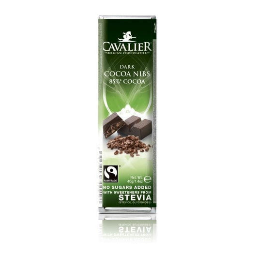 Dunkler Schokoriegel mit gerösteten Kakaobohnen von CAVALIER, gesüßt mit Stevia, 40g, sichtbar in der Verpackung