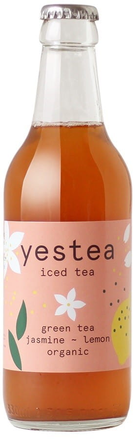 BIO Jasmin Eisteegetränk von YESTEA in 330 ml Flasche, klare Flüssigkeit mit Jasminaroma und frischer Eistee-Optik.