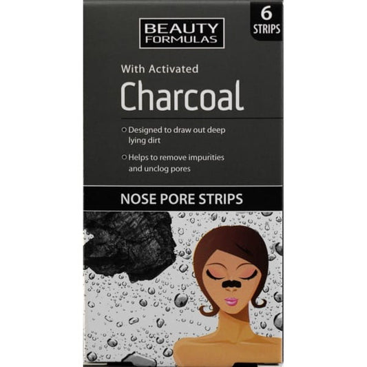 Aktivkohle Detox-Wischmaske von BEAUTY FORMULAS auf einem weißen Hintergrund, zeigt die schwarze Maske in einer Schüssel.